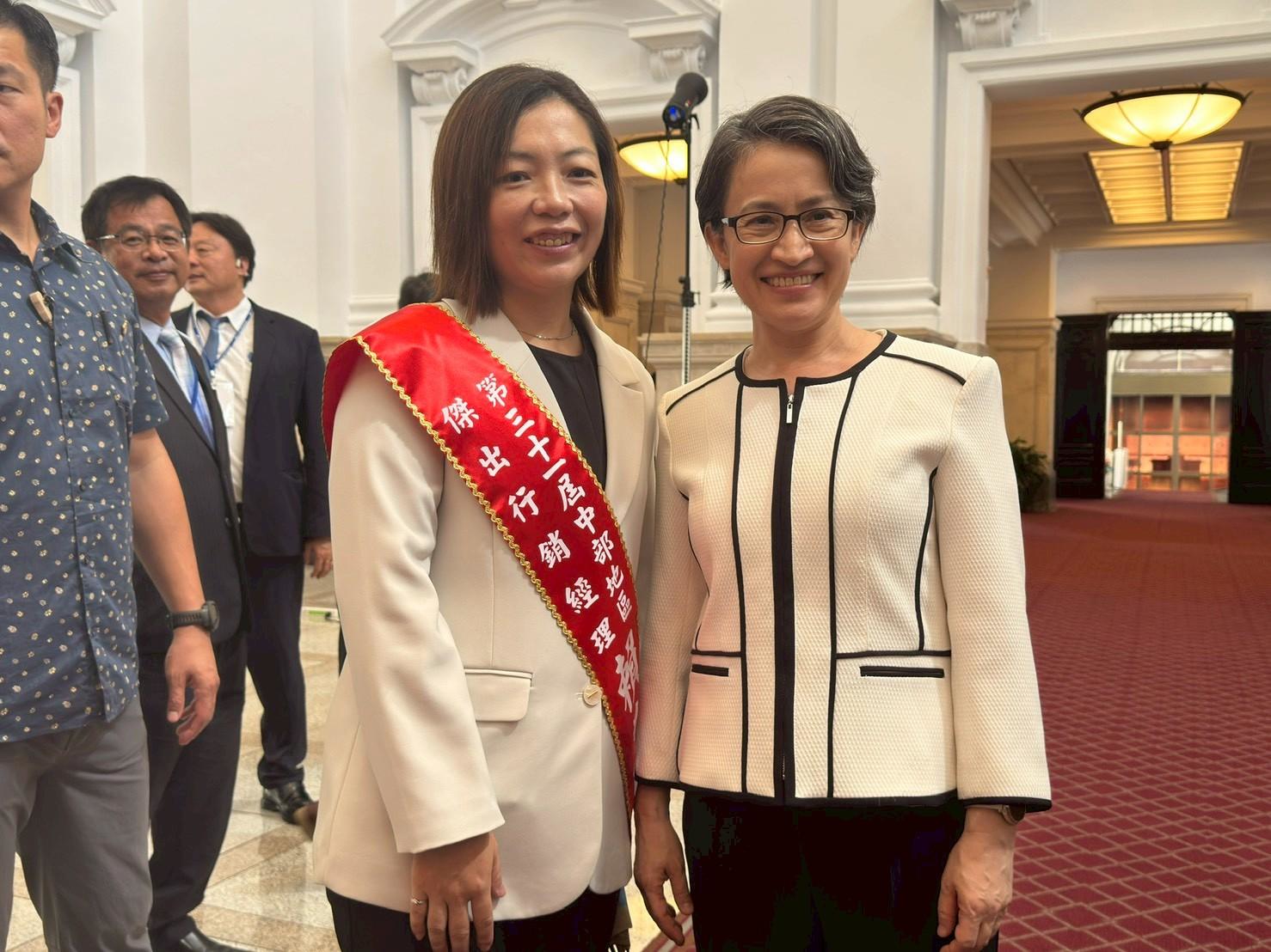 副總統肯定中部地區「傑出經理獎」及「伯樂獎」得主之成就與貢獻　期勉持續帶領臺灣前進